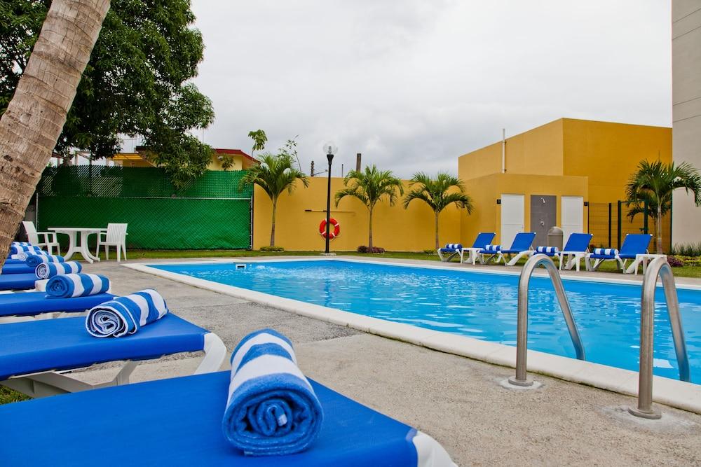 City Express By Marriott Tuxpan Hotel Tuxpan  Екстериор снимка